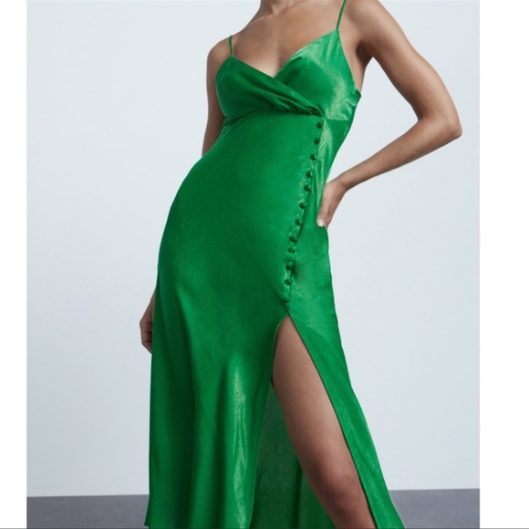 Zara green satin slip buttoned dress - Picture 4 of 6